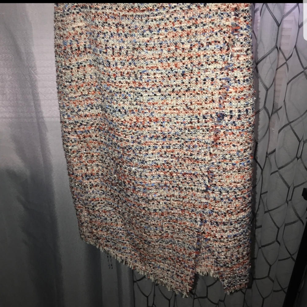 Tweed Skirt - Picture 2 of 3